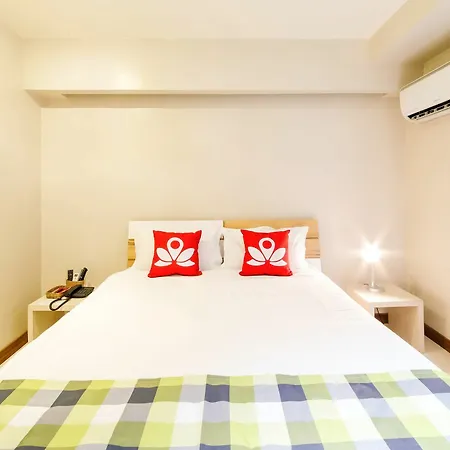 Zen Rooms Suez Street Makati